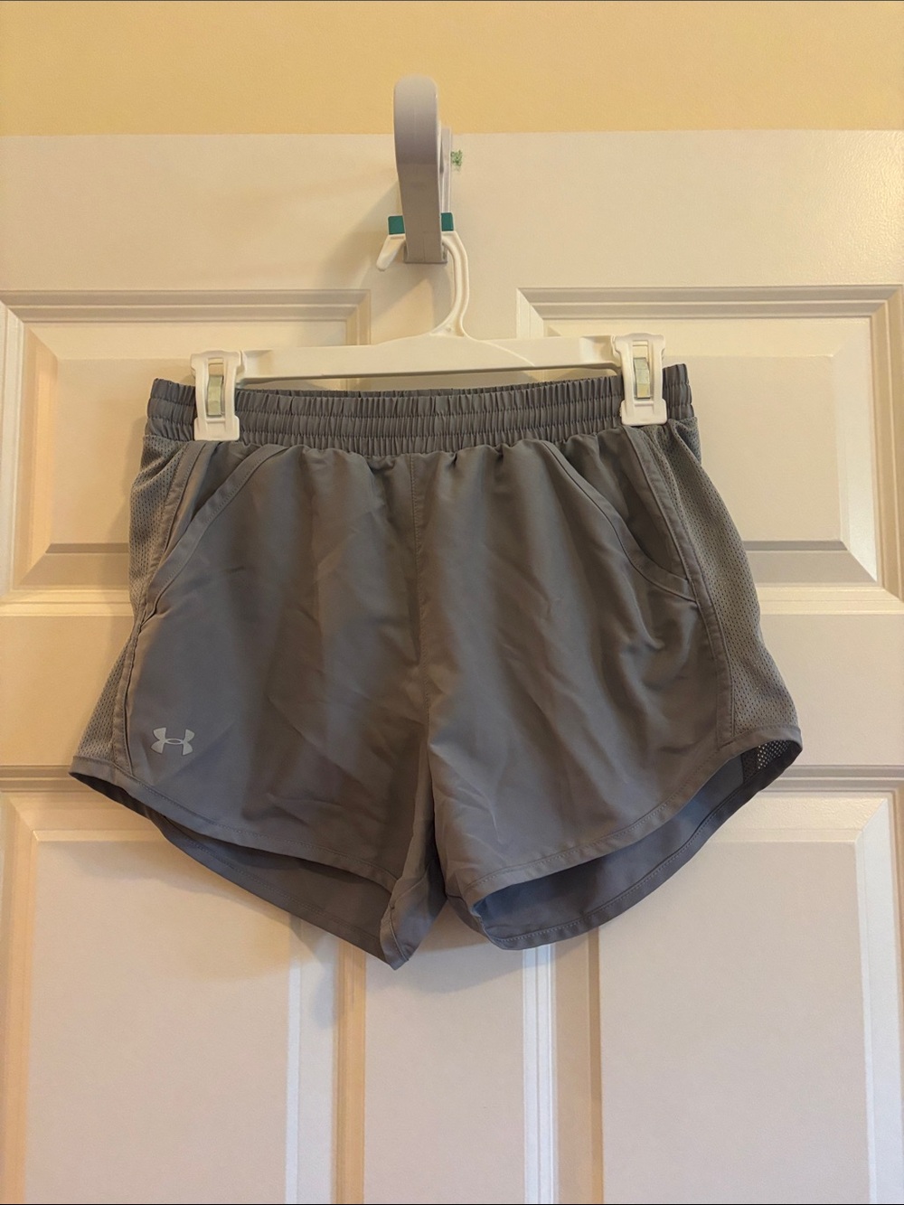 Under Armour Short